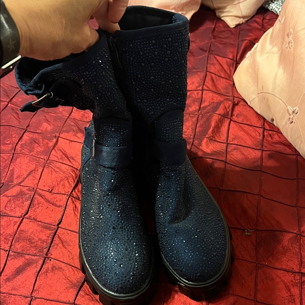 Stylish Women's Navy Combat Boots